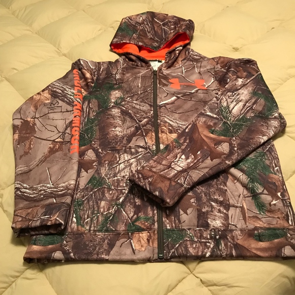 realtree hoodie under armour